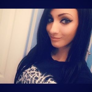 Meet your Posher, Allyx